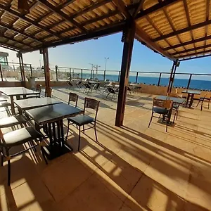 605 Flat Mobiliado Com Vista Lateral Mar Na De Iracema Com Ventilador , Fortaleza (Ceara) Brasil